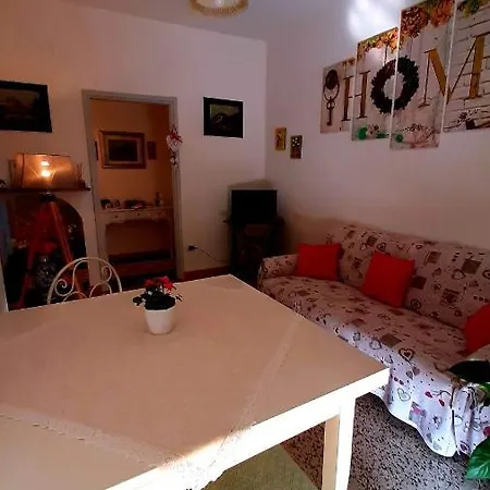 Rosa Apartamento Samarate